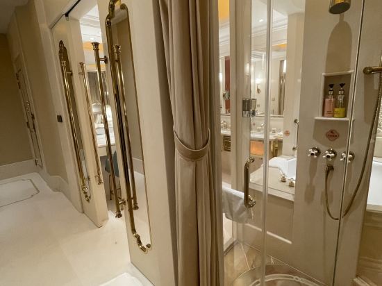 南京白金漢爵大酒店優惠