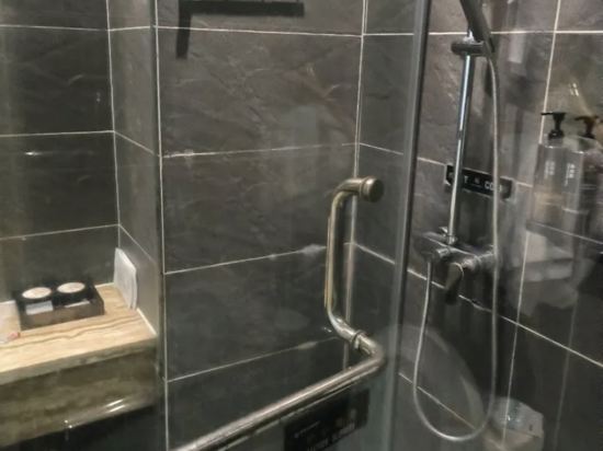 紫荊花連鎖酒店（南寧廣西大學東門店）優惠