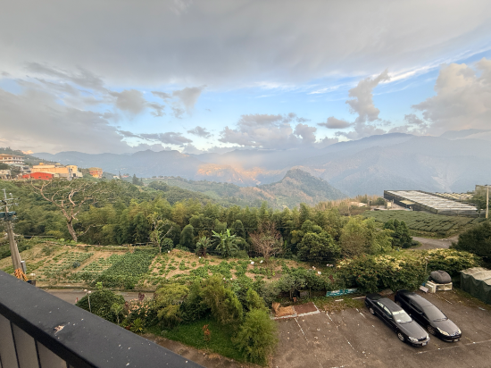 阿里山梅園樓觀景飯店優惠