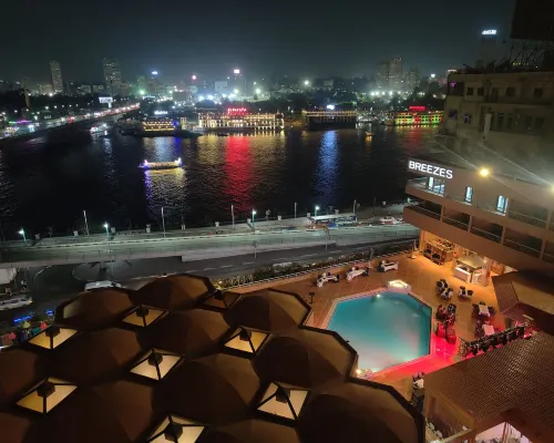 Ramses Hilton Photos