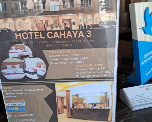 Hotel Cahaya 3 Photos