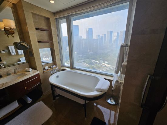 深圳星河麗思卡爾頓酒店優惠