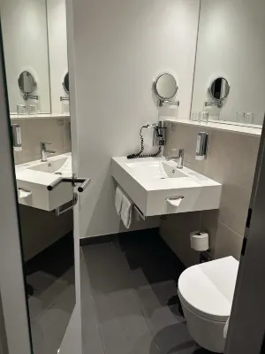 Garner Hotel Berlin - Mitte, an IHG Hotel Zimmer Photos