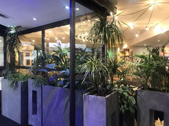 鐘樓里昂中央貝爾奇羅納酒店優惠