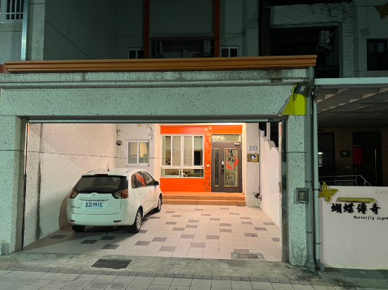 輕旅村-好客旅宿（電梯民宿）優惠