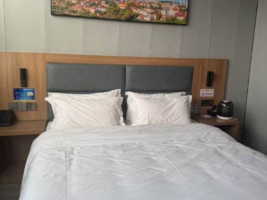 卓影電影飯店（青島膠東國際機場店）優惠