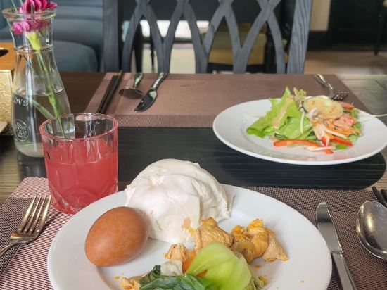 會安黃金假日水療飯店優惠