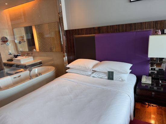 曼谷拉差阿帕森購物區萬麗飯店優惠