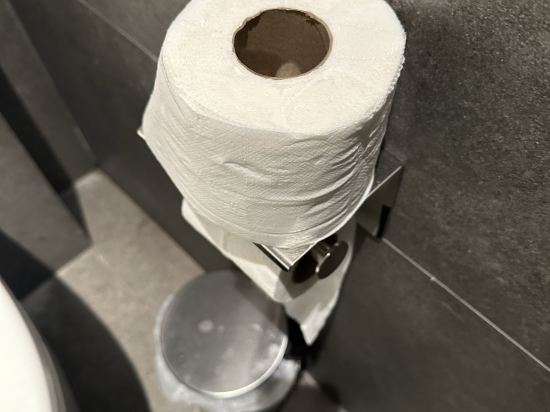 新山市中心假日酒店優惠