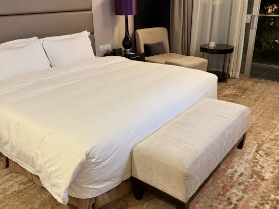 上海夏陽湖皇冠假日酒店優惠