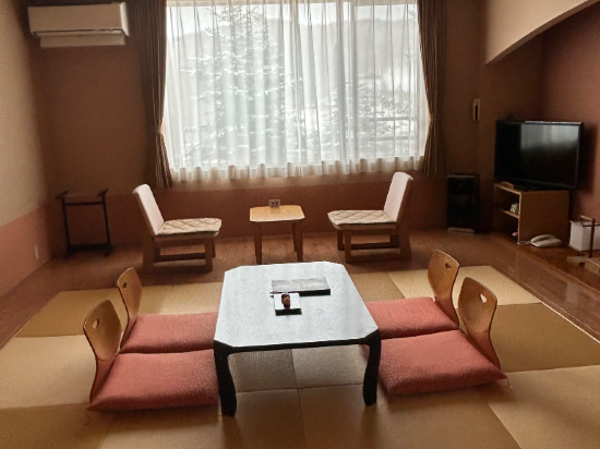 青の洞窟温泉 ピパの湯 ゆ～りん館 クーポン