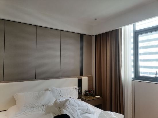 新華蓮商務酒店（珠海拱北口岸城軌站店）優惠