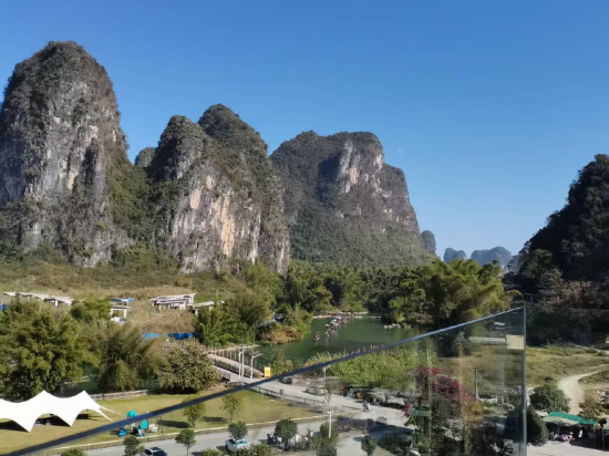 陽朔在水一方酒店優惠