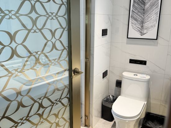 希岸Deluxe酒店（清遠高鐵站南岸公園店）優惠