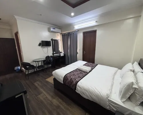 HOTEL 11 THAMEL Номера Photos