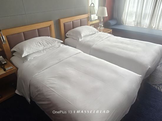 珠海來魅力假日酒店（拱北口岸店）優惠