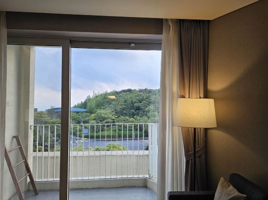 머큐어 앰버서더 제주 쿠폰