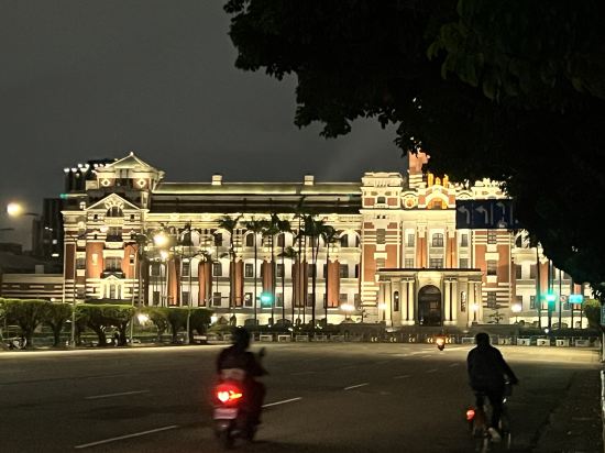 雀客旅館台北站前優惠