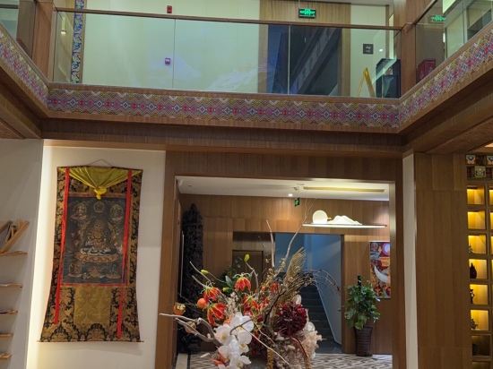 松潘五十六間房飯店優惠