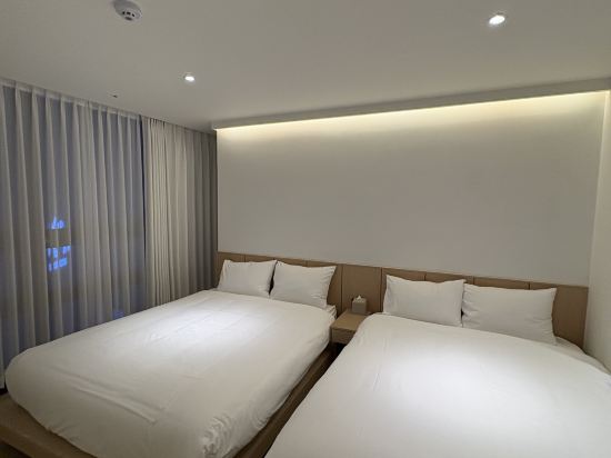 UH 스위트 더 명동 쿠폰