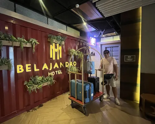Sunday Belajandro Hotel Öffentliche Flächen Photos