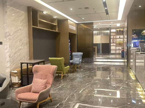 柏槿酒店（深圳羅湖口岸向西地鐵站店）優惠