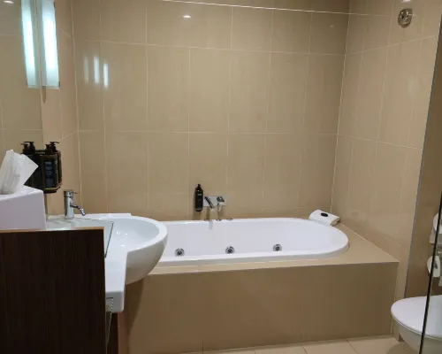Mercure Sydney Liverpool Rooms Photos