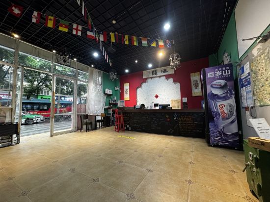 海韻青年旅行飯店（樂山大佛張公橋美食街店）優惠