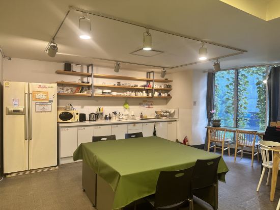 東斯果洛澤羅旅館優惠