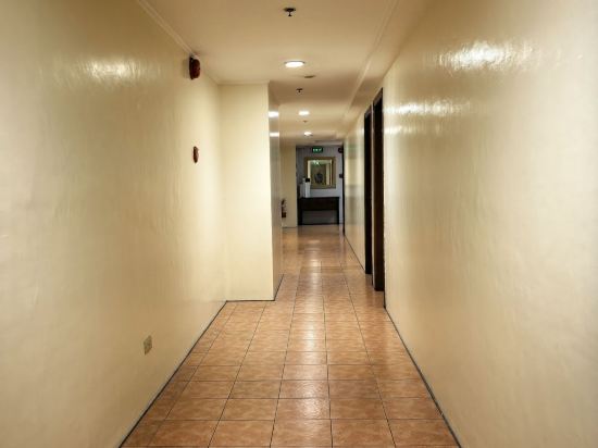 尼可爾斯機場飯店優惠