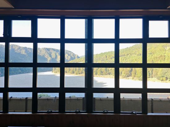 入鹿温泉ホテル瀞流荘 クーポン