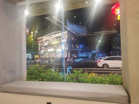 成都寬窄巷子輕居飯店優惠