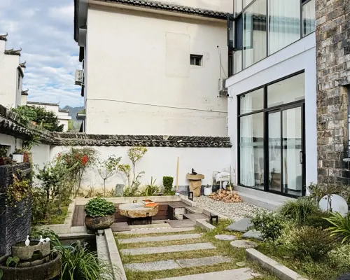 Yuanxiang Homestay Hongcun · Mountain View Courtyard Photos