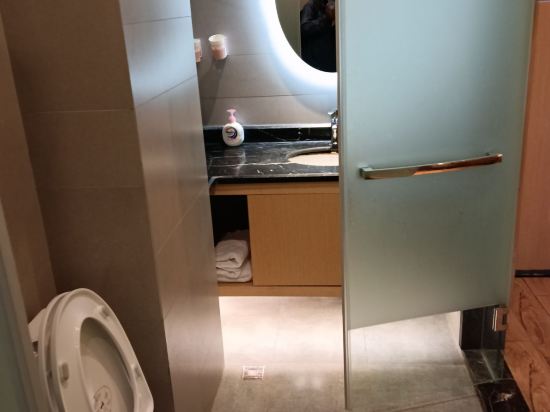 昆明白日青春飯店（南屏街東風廣場店）優惠