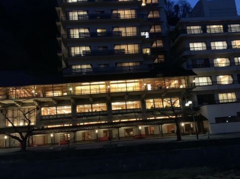 萬国屋 クーポン