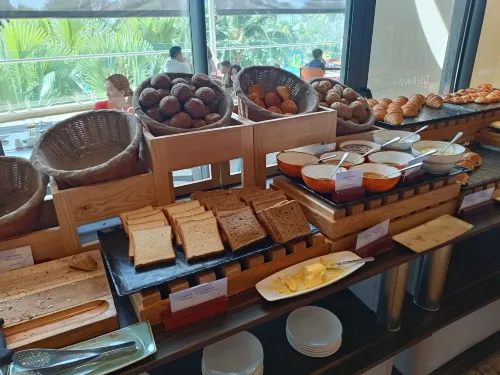 Khách sạn Dhawa Hồ Tràm Ăn uống Photos