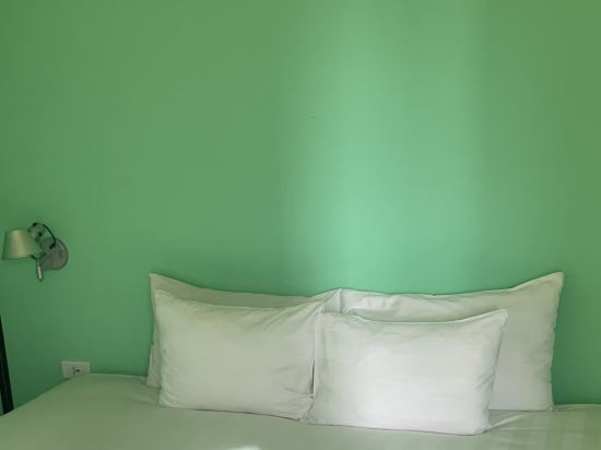 Hotel PaPa whale - 高雄美麗島館優惠