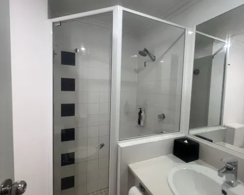 Ibis Styles Sydney Central Rooms Photos