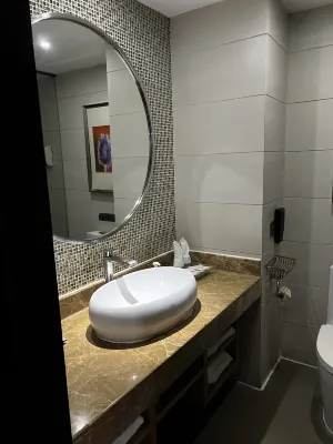 Lavande Hotel (Zhanjiang Guomao Guangbai) Номера Photos