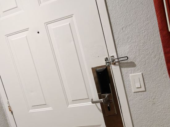 洛杉磯 - 羅蘭崗6號汽車旅館優惠