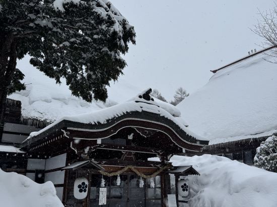 宿坊 極意　徳善院流細打ち戸隠そばとかやぶき屋根の文化財の宿 クーポン