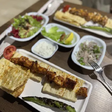 Loft Plus Hotel's Ăn uống Photos