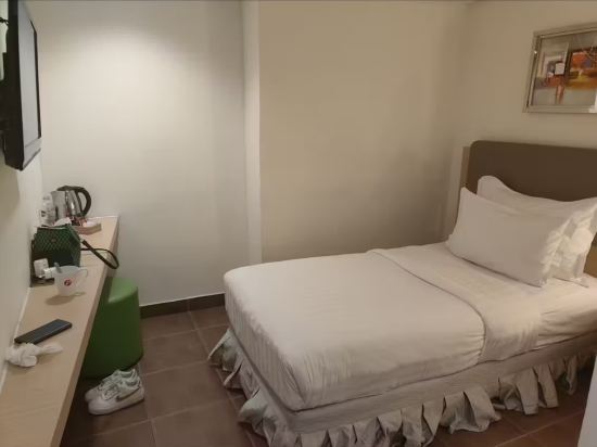 雅加達德普利馬機場航廈T1A飯店優惠