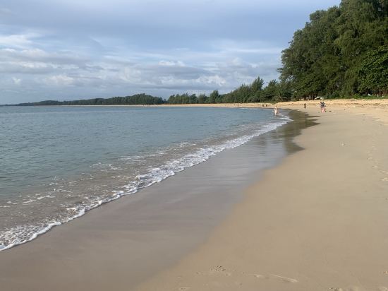 奈揚海灘16號酒店（SHA Extra Plus）優惠