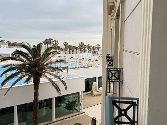 瓦倫西亞拉斯阿瑞納斯温泉療養度假村優惠