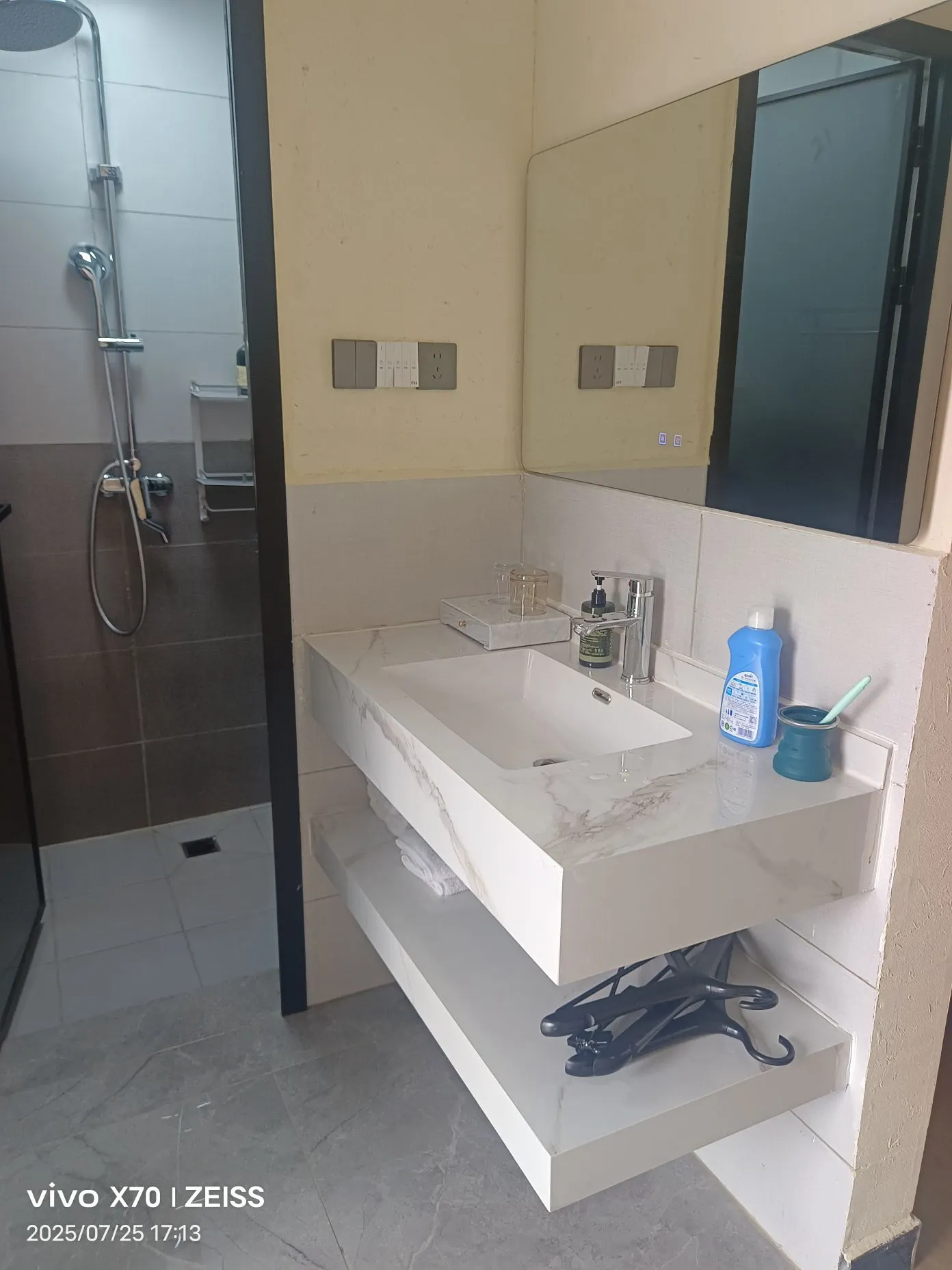 Snowtop Westernmost Lodge · Taxian Phòng Photos