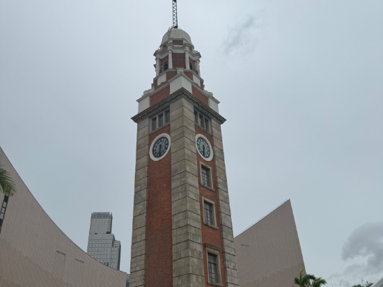 鉑斯登行政公寓（深圳大學城塘朗地鐵站店）優惠