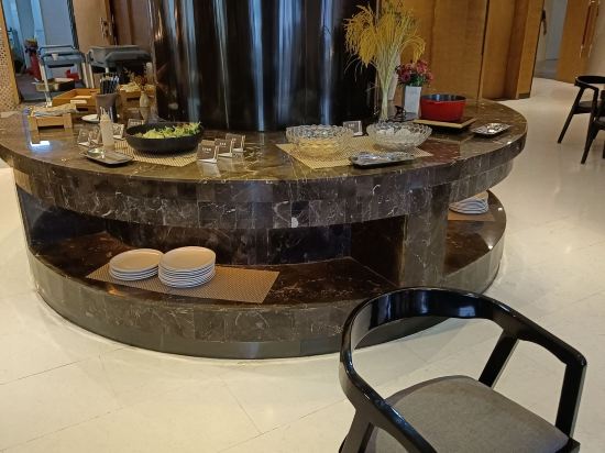 錦江都城酒店（海口五指山路日月免税廣場店）優惠