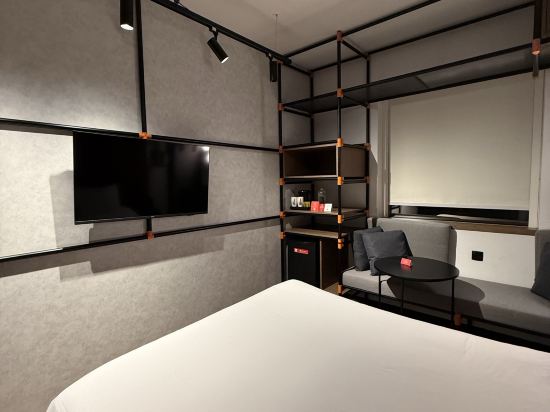 杜拜宜必思世貿中心酒店優惠