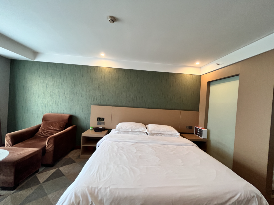 布宮酒店（重慶愛琴海店）優惠